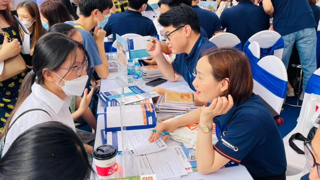 Lấy gì để đảm bảo điểm học bạ là thực chất, khách quan? - 1 Lấy gì để đảm bảo điểm học bạ là thực chất, khách quan? - 1