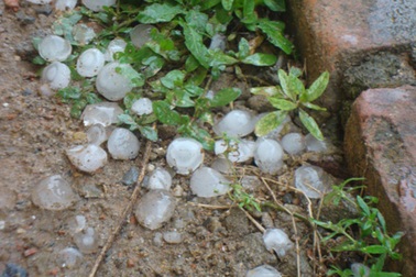 Mưa đá xuất hiện tại miền núi Thanh Hóa