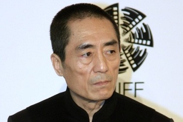 Trương Nghệ Mưu bị phạt hơn 26 tỉ đồng vì sinh nhiều con