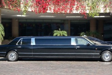 Bán đấu giá limousine của “Ông hoàng nhạc Pop”