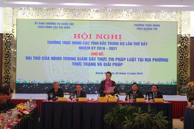 Tăng cường hoạt động giám sát, giải quyết các vấn đề bức xúc ở địa phương