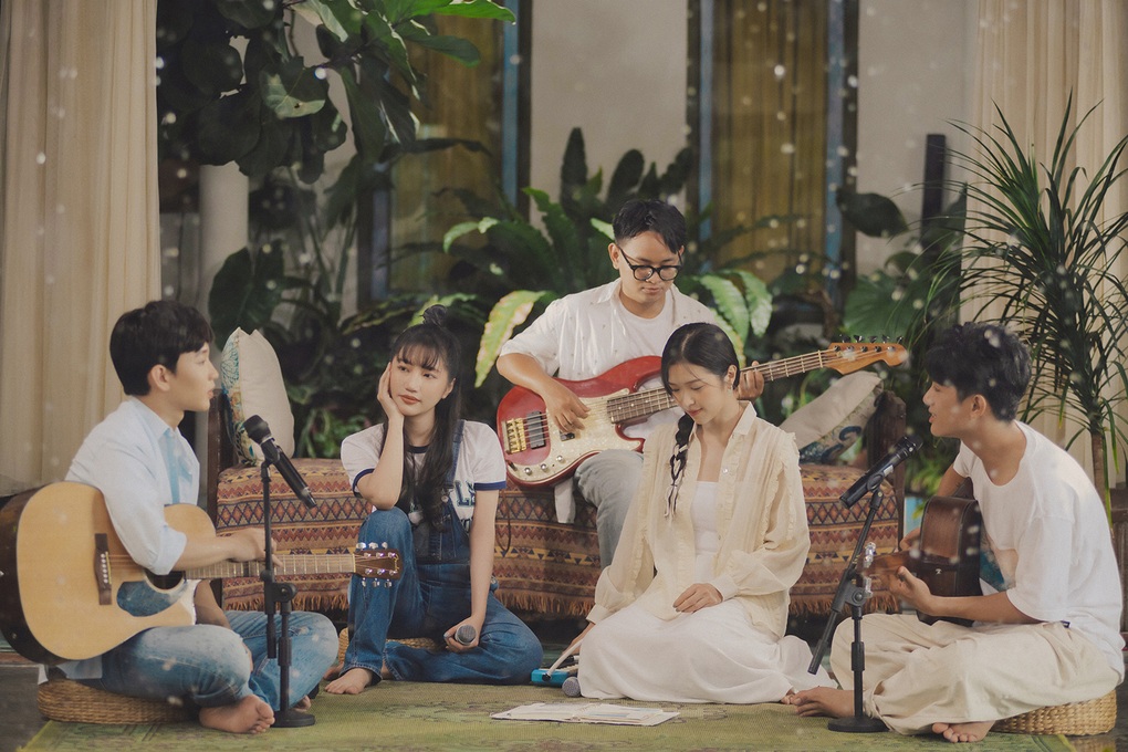 Orange từng không dám hát hit của Mỹ Linh - 1 Orange từng không dám hát hit của Mỹ Linh - 1