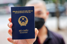 Tạm hoãn xuất cảnh 17 doanh nhân ở Quảng Ngãi