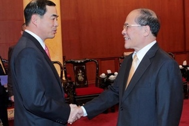 Thắt chặt quan hệ Việt-Trung để đối phó bất lợi