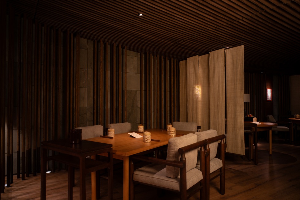 Có gì bên trong mâm cỗ miền Trung 13 món giá hơn 2 triệu đồng tại TPHCM? - 13 Có gì bên trong mâm cỗ miền Trung 13 món giá hơn 2 triệu đồng tại TPHCM? - 13