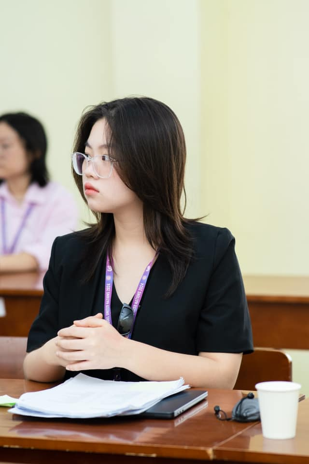 Nữ sinh 8.5 IELTS giành học bổng toàn phần Hungary nhờ lá thư về “bỏ chạy” - 2 Nữ sinh 8.5 IELTS giành học bổng toàn phần Hungary nhờ lá thư về “bỏ chạy” - 2