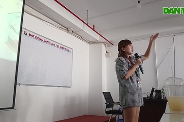 Dọa chủ nhà để chắc chắn lấy được tiền hoa hồng