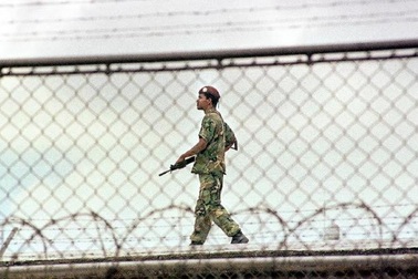 Cháy nhà tù ở Venezuela, 17 người chết