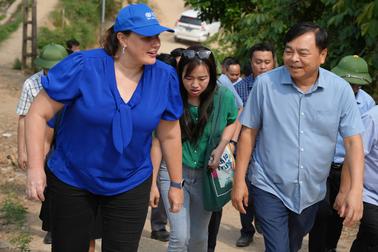 Việt Nam và IOM bám sát dự án hỗ trợ người dân sau bão Yagi