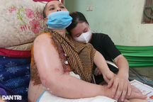 Người mẹ ung thư nghẹn ngào "em không còn nước mắt để khóc"