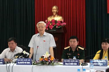 Tổng Bí thư: “Nhân sự là vấn đề khó khăn, phức tạp”