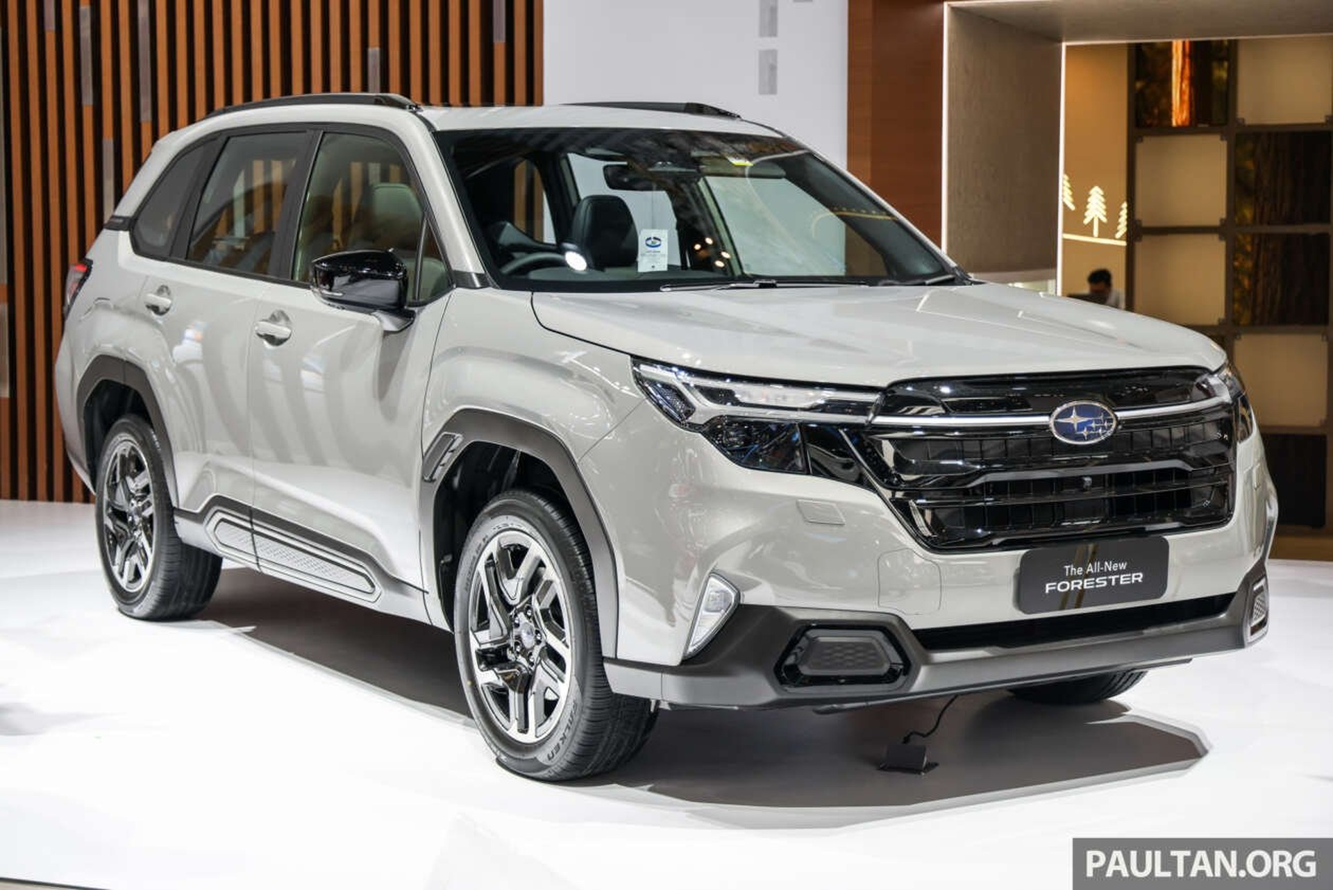 Cận cảnh Subaru Forester 2025 vừa ra mắt Đông Nam Á: Chỉ có bản máy xăng - 1 Cận cảnh Subaru Forester 2025 vừa ra mắt Đông Nam Á: Chỉ có bản máy xăng - 1