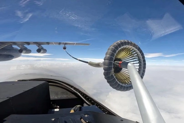 42 máy bay chiến đấu Trung Quốc áp sát Đài Loan