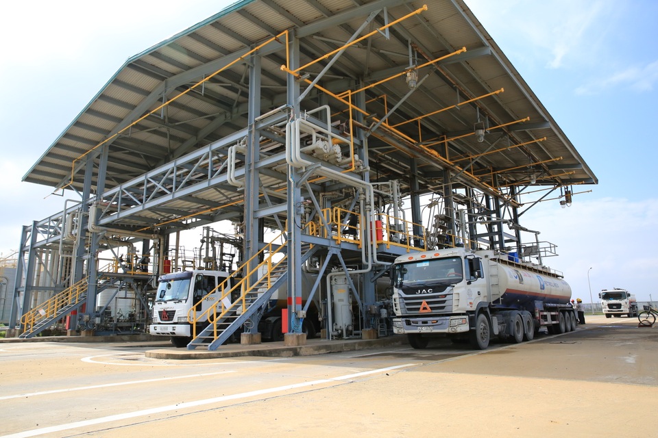 Quyết nhanh giải pháp “cấp cứu” trước khi các nhà máy lọc dầu kiệt sức, ngừng hoạt động - 3 Quyết nhanh giải pháp “cấp cứu” trước khi các nhà máy lọc dầu kiệt sức, ngừng hoạt động - 3
