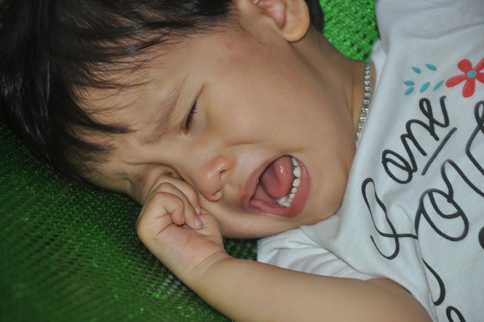 Thương bé gái khi sinh ra đã bị hỏng đôi mắt - 3 Thương bé gái khi sinh ra đã bị hỏng đôi mắt - 3