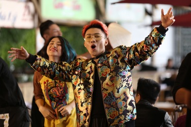 Hoà Minzy đến với Mr.T sau tin đồn chia tay Công Phượng