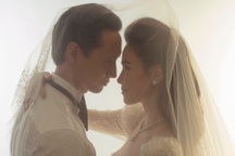 Hồ Ngọc Hà lần đầu tiết lộ ảnh cưới với Kim Lý