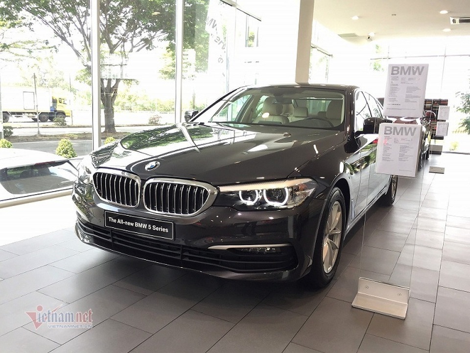 Nhiều xe hot xuống giá liên tiếp, giảm mạnh mỗi ngày, cuộc đua chưa dừng lại - 1 Nhiều xe hot xuống giá liên tiếp, giảm mạnh mỗi ngày, cuộc đua chưa dừng lại - 1