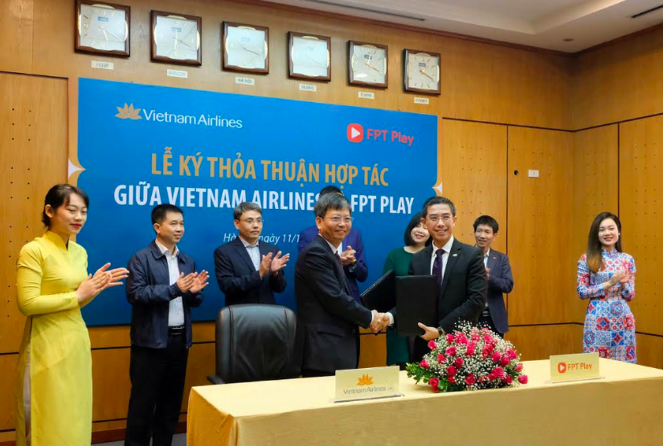 Vietnam Airlines triển khai ứng dụng FPT Play trên chuyến bay nội địa - 2 Vietnam Airlines triển khai ứng dụng FPT Play trên chuyến bay nội địa - 2