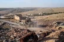 Phiến quân tiến vào Aleppo, tiền tuyến của quân đội Syria rung lắc mạnh