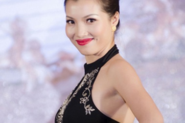 Người đẹp Việt khoe nhan sắc