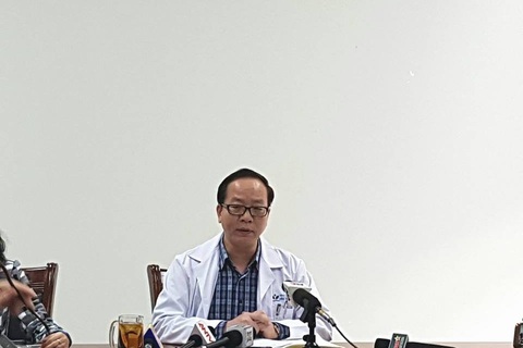 Vụ 4 trẻ sinh non tử vong: Theo dõi chức năng sống từng giờ 7 trẻ chuyển lên Hà Nội