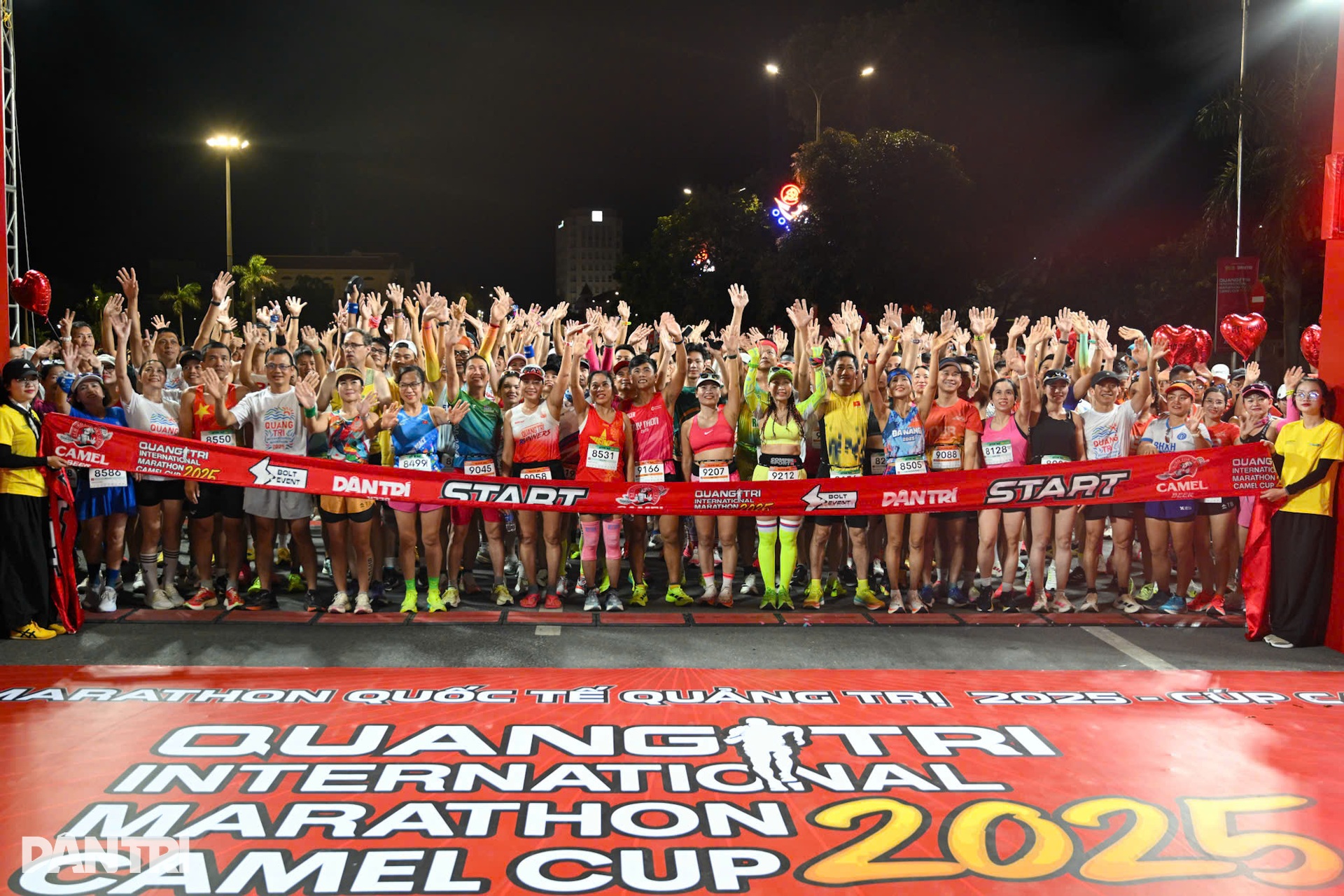 Những bước chạy trên cung đường rực rỡ của Quảng Trị International Marathon - 1