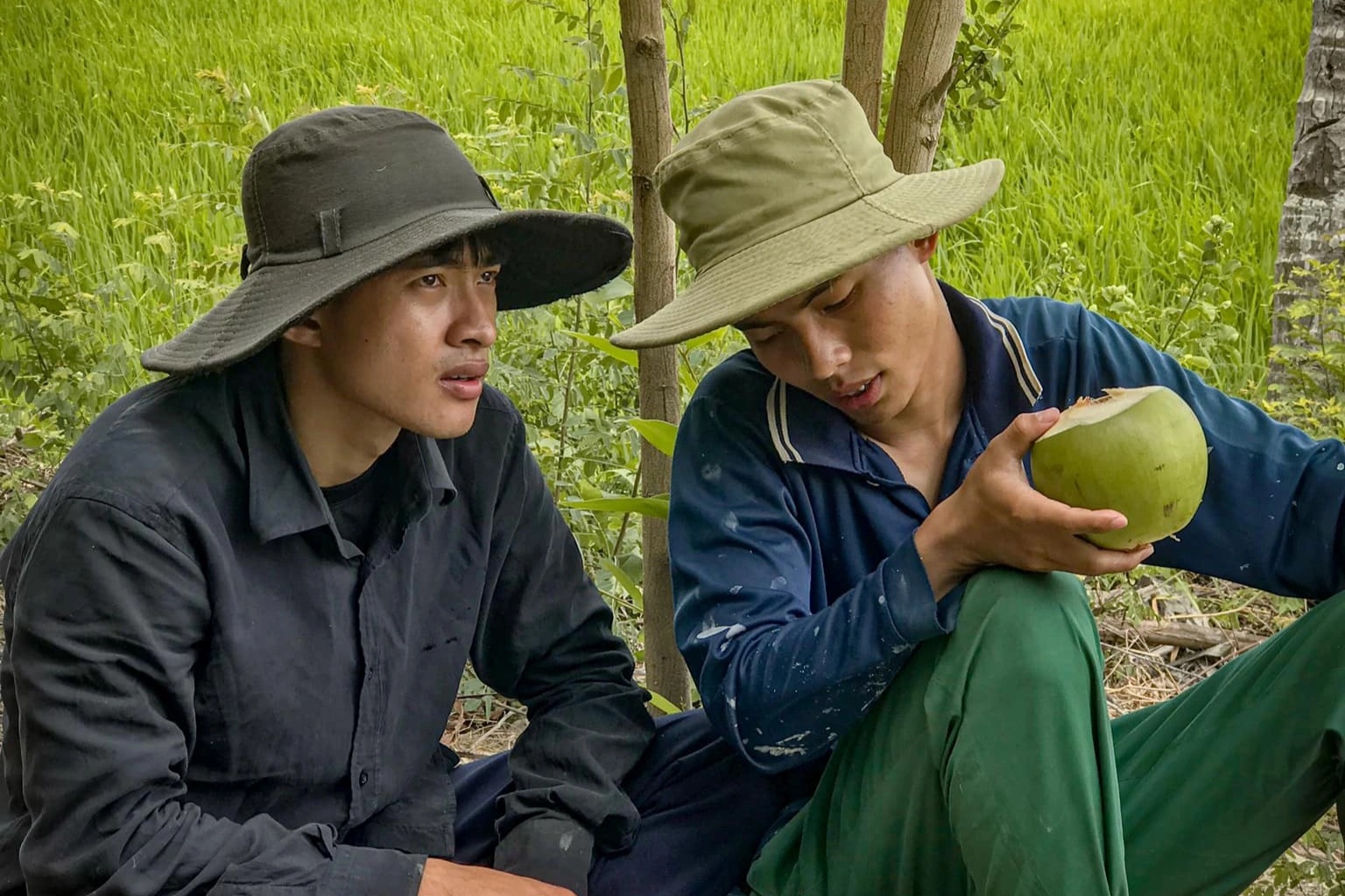 Thanh niên chăn vịt Lê Tuấn Khang gây sốt: Hiện tượng "sớm nở tối tàn"?