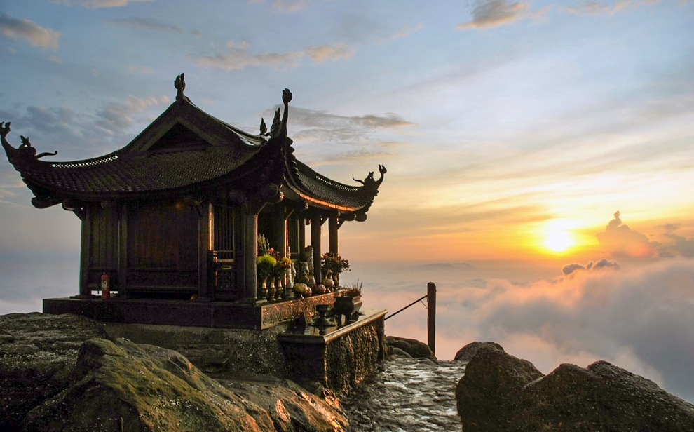 Điểm danh những ngọn núi huyền tích tại Việt Nam - 1 Điểm danh những ngọn núi huyền tích tại Việt Nam - 1