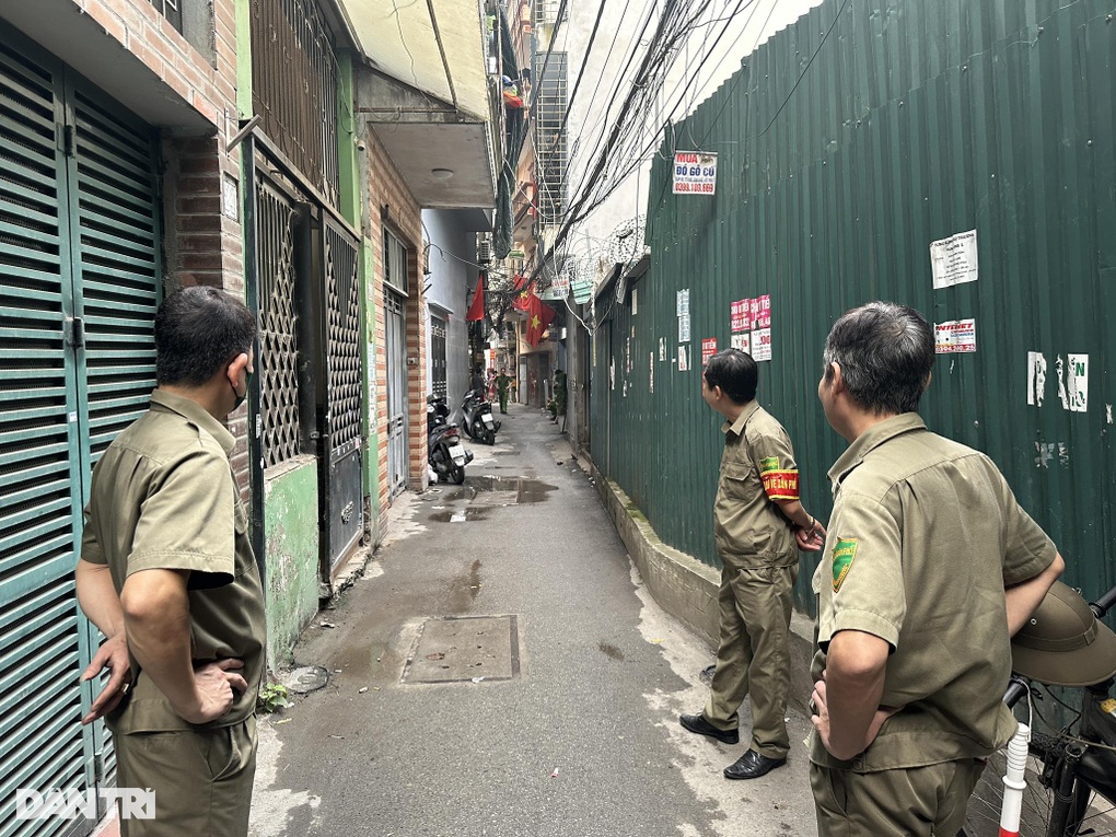 Cháy nhà trọ 5 tầng ở Hà Nội, 14 người chết - 6 Cháy nhà trọ 5 tầng ở Hà Nội, 14 người chết - 6