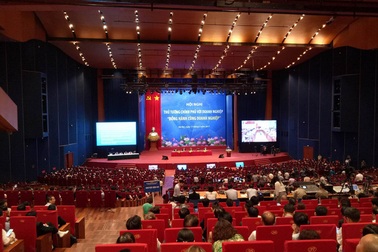 Doanh nghiệp nghĩ và nghĩ về doanh nghiệp