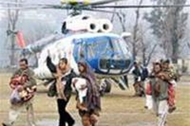 Trực thăng cứu hộ của Hội chữ thập đỏ mất tích 