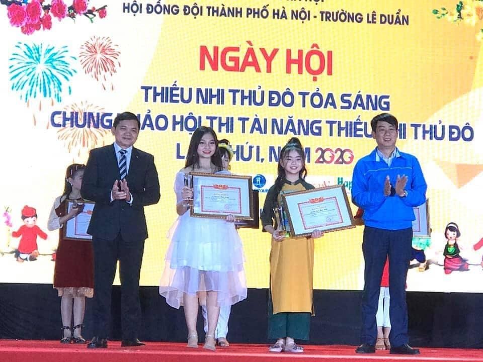 Mẫu nhí 8 tuổi giành giải Nhì Tài năng thiếu nhi Thủ đô - 2 Mẫu nhí 8 tuổi giành giải Nhì Tài năng thiếu nhi Thủ đô - 2