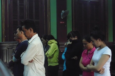 Bị tù vì sử dụng CMND giả để sang Singapore làm việc