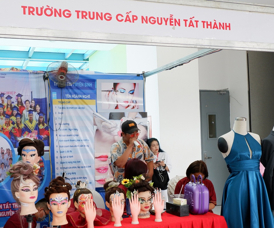 Sôi động Ngày hội khởi nghiệp đầu tiên của HS, SV giáo dục nghề nghiệp - 4 Sôi động Ngày hội khởi nghiệp đầu tiên của HS, SV giáo dục nghề nghiệp - 4