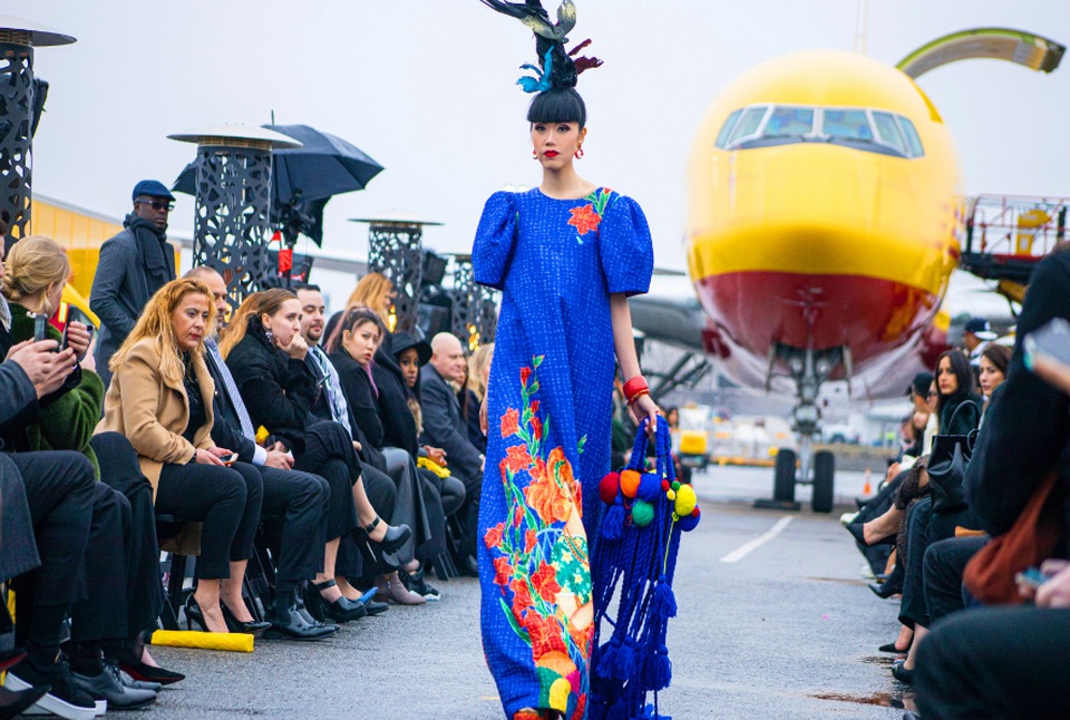 Jessica Minh Anh trình diễn ấn tượng ở New York - 4 Jessica Minh Anh trình diễn ấn tượng ở New York - 4
