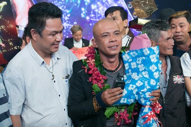 Nghệ sĩ xiếc đường phố Minh Nhật trở thành Quán quân “Kỳ tài lộ diện 2018”