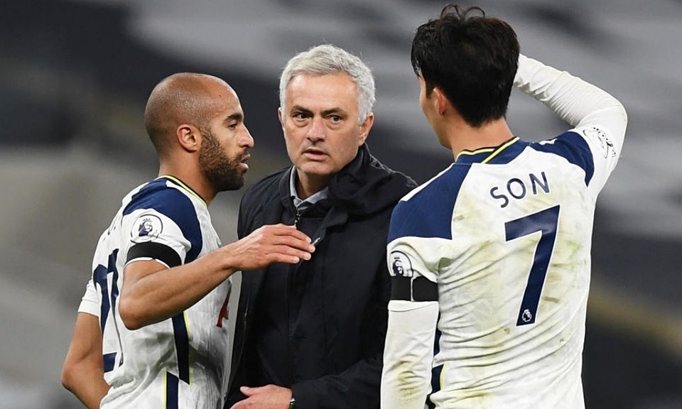Man Utd hòa Man City: Ở một thế giới đảo ngược... - 3 Man Utd hòa Man City: Ở một thế giới đảo ngược... - 3