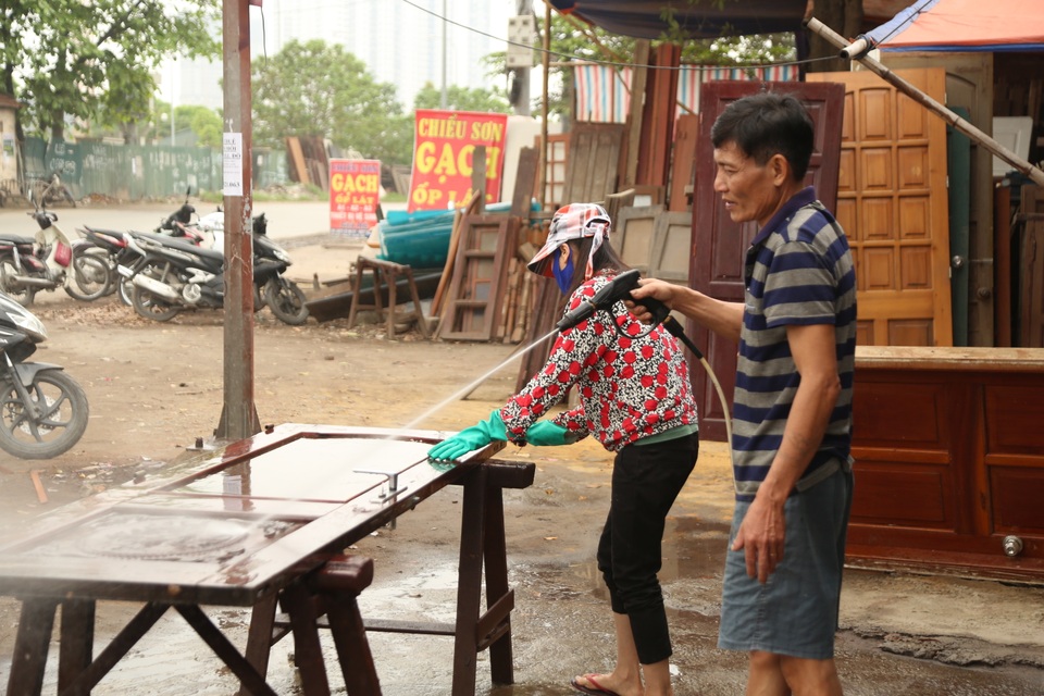 Hà Nội có một nghề mua của người chán, bán cho người cần - 3 Hà Nội có một nghề mua của người chán, bán cho người cần - 3