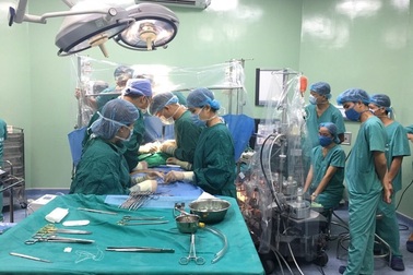 Nghệ An: Nối lại phẫu thuật tim mạch sau gián đoạn do Covid-19