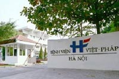 BV Việt - Pháp đoạt cúp vàng Thương hiệu Việt 2005