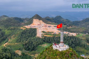 Bộ Văn hóa từng “cảnh báo” gì khi xây khu tâm linh gần Cột cờ Lũng Cú?