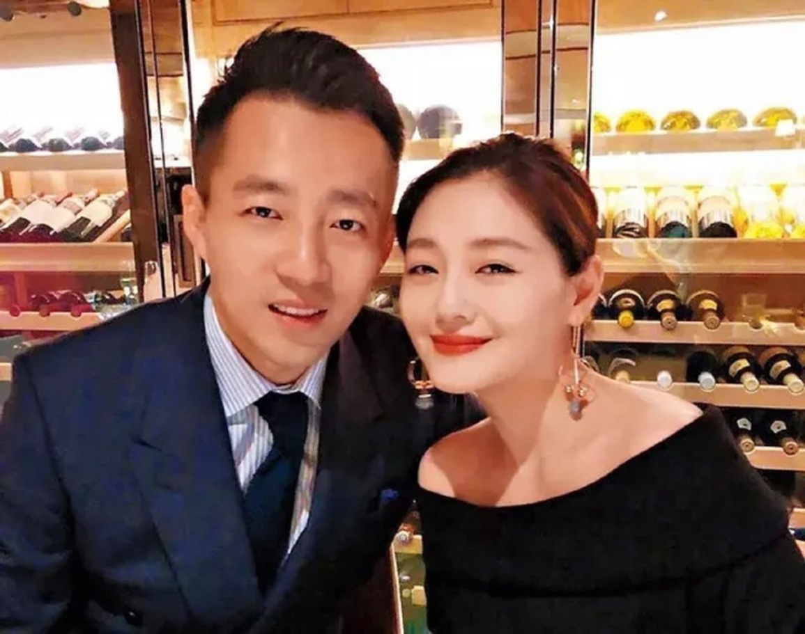 Chồng cũ của Từ Hy Viên muốn đòi lại quyền nuôi hai con - 1 Chồng cũ của Từ Hy Viên muốn đòi lại quyền nuôi hai con - 1