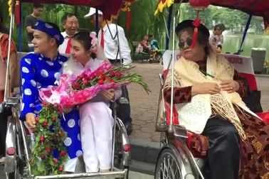 Dàn NSND, NSƯT tham dự lễ rước dâu cổ