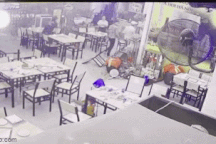 Điều tra vụ nhóm người táo tợn đập phá quán nhậu ở TPHCM