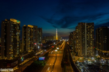 Chủ tịch Phan Văn Mãi: TPHCM nên chăng cần có Luật Đô thị đặc biệt?