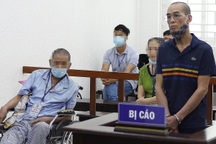 Hà Nội: Vung dao chém người vì hàng xóm… cãi nhau với vợ