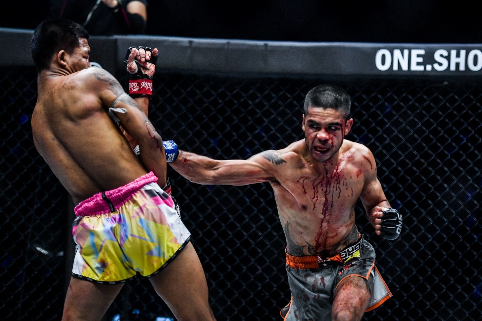 Bớt tấu hài, Người sắt Rodtang tiếp tục bất bại ở One Championship - 3 Bớt tấu hài, Người sắt Rodtang tiếp tục bất bại ở One Championship - 3