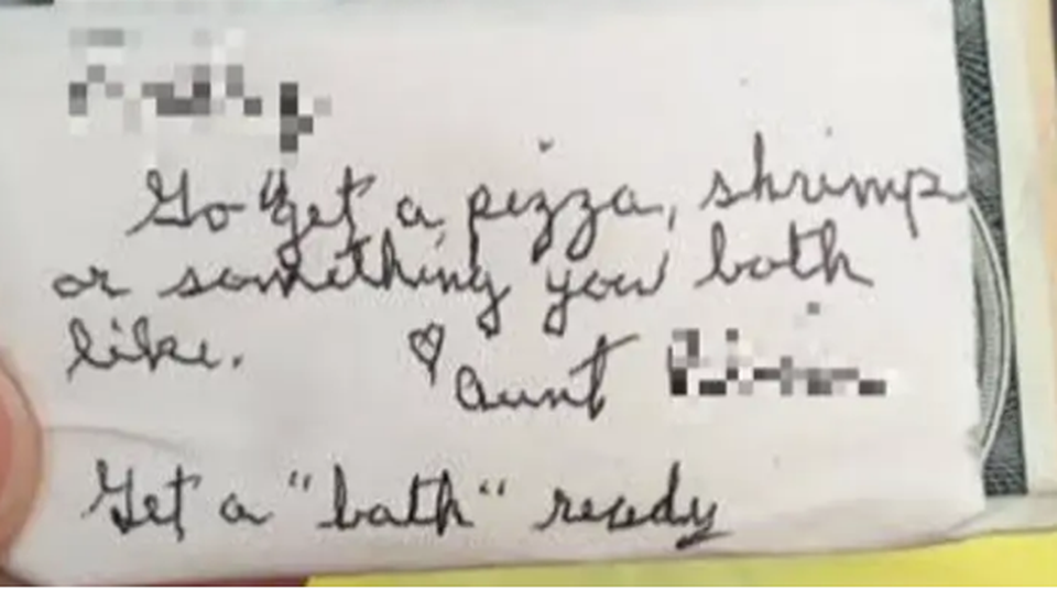 Bất ngờ món quà cưới cặp vợ chồng mở sau 9 năm kết hôn - 3