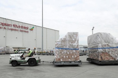 Trung Quốc: Thời Covid-19, máy sản xuất khẩu trang là máy in tiền